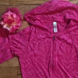 Soybu lightweight zip up shirt